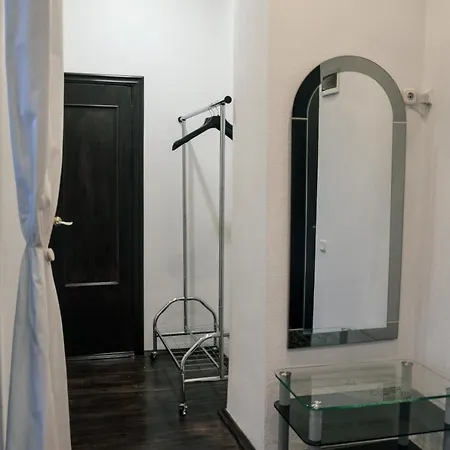 Central Krasnaya Apartment